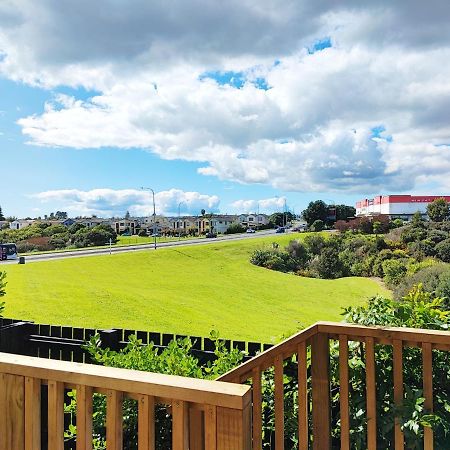 Stunning Townhouse - Walking To Botany Shopping Center Apartment Auckland Ngoại thất bức ảnh