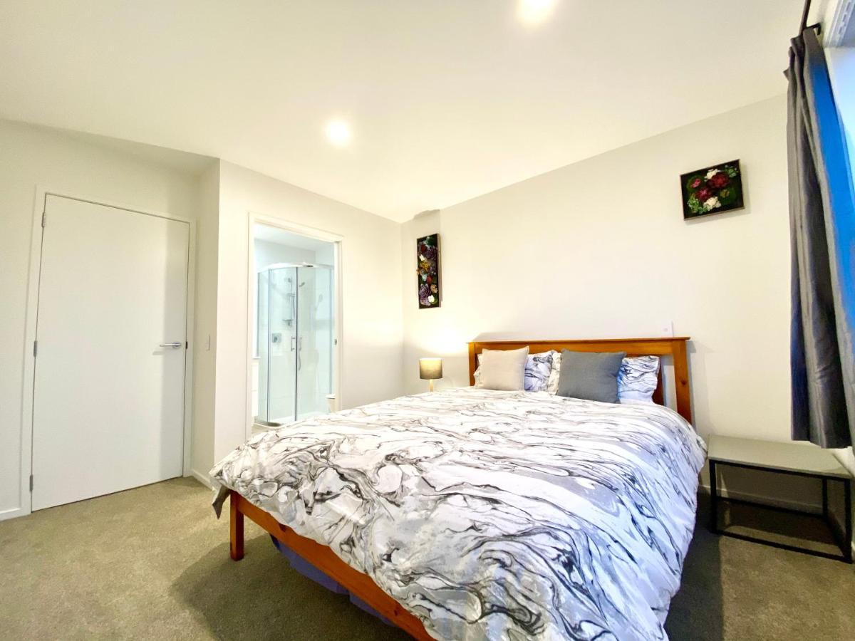 Stunning Townhouse - Walking To Botany Shopping Center Apartment Auckland Ngoại thất bức ảnh