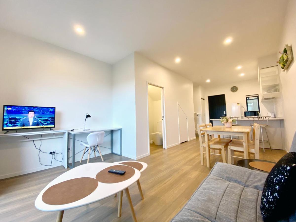 Stunning Townhouse - Walking To Botany Shopping Center Apartment Auckland Ngoại thất bức ảnh